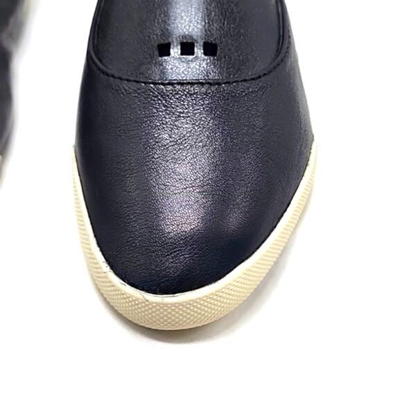 FRYE MELANIE BLACK LEATHER POINTED TOE BALLET SLIP-ON FLATS WOMENS 7 VGUC - Picture 4 of 16